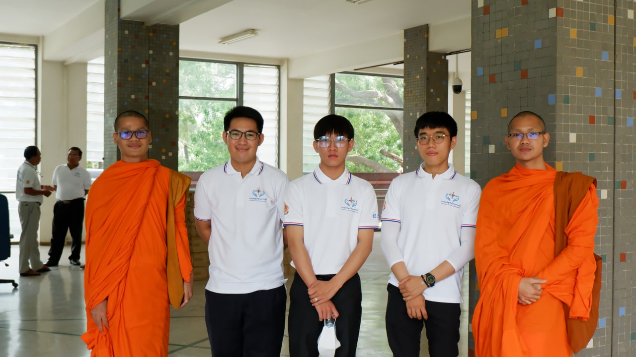 ១- ដើម្បីយុវជន